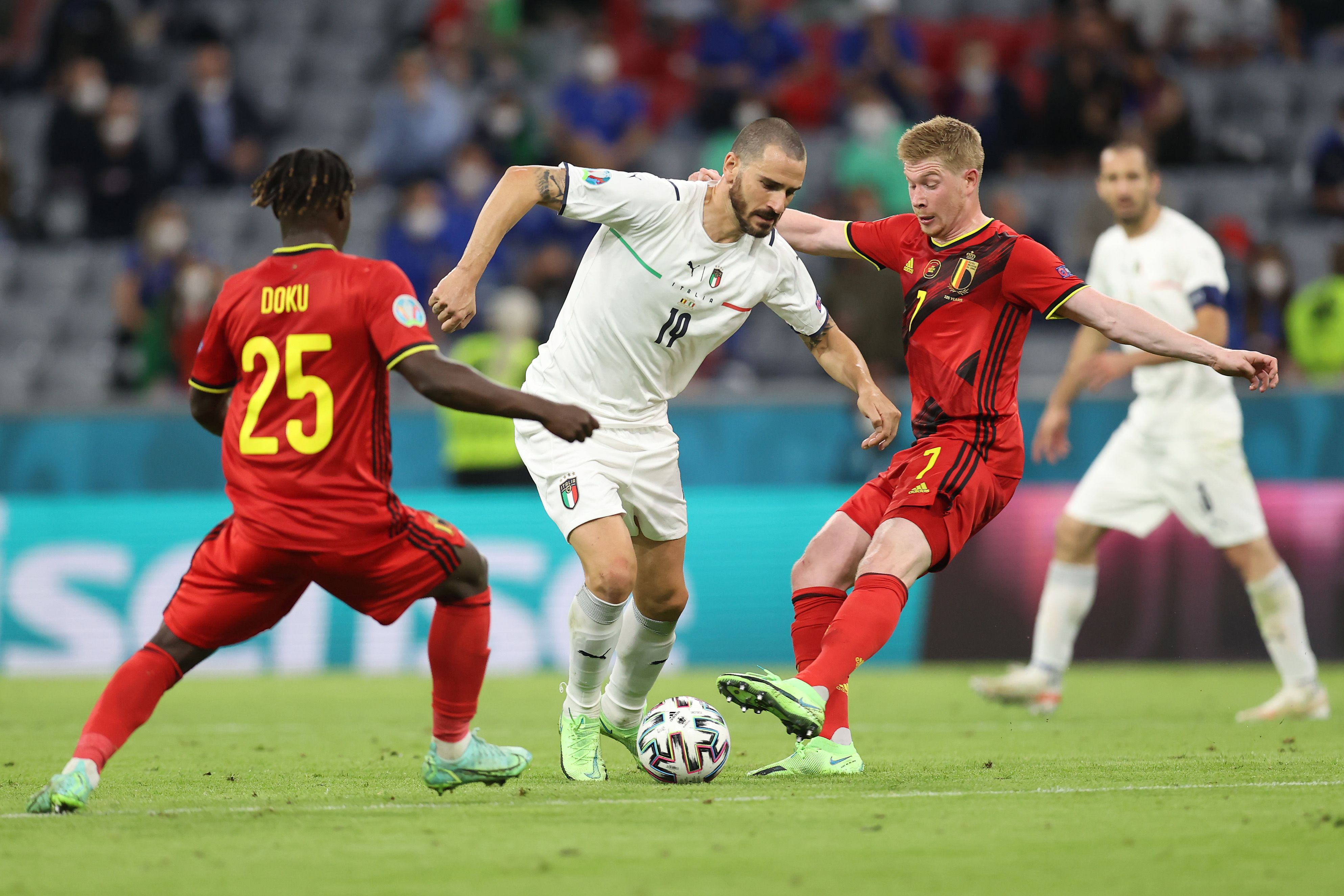 意大利队豪取先机,晋级大计泾渭分明 意大利队豪取先机,晋级大计泾渭分明