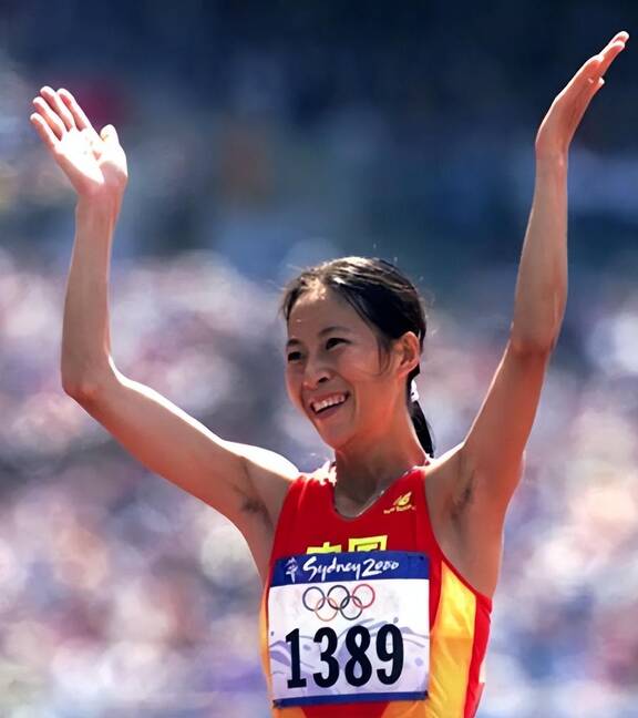 哥伦比亚射击选手勇夺金牌,赢得掌声 哥伦比亚射击选手勇夺金牌,赢得掌声