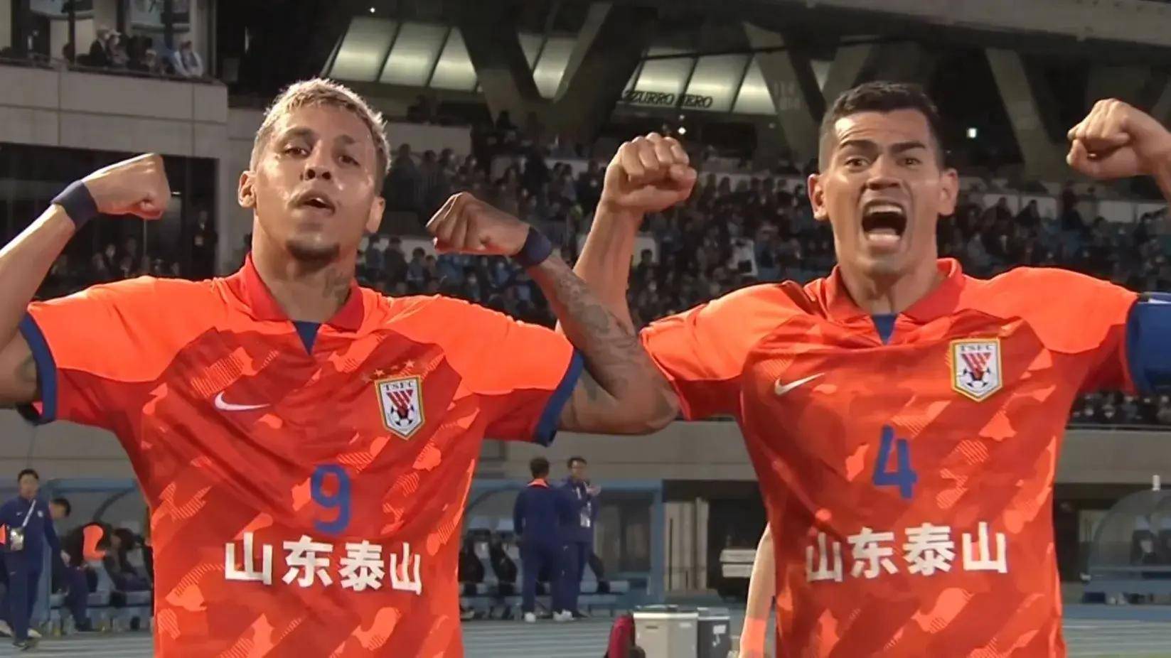 南锡前锋破门取胜球,球队士气高昂 南锡前锋破门取胜球,球队士气高昂