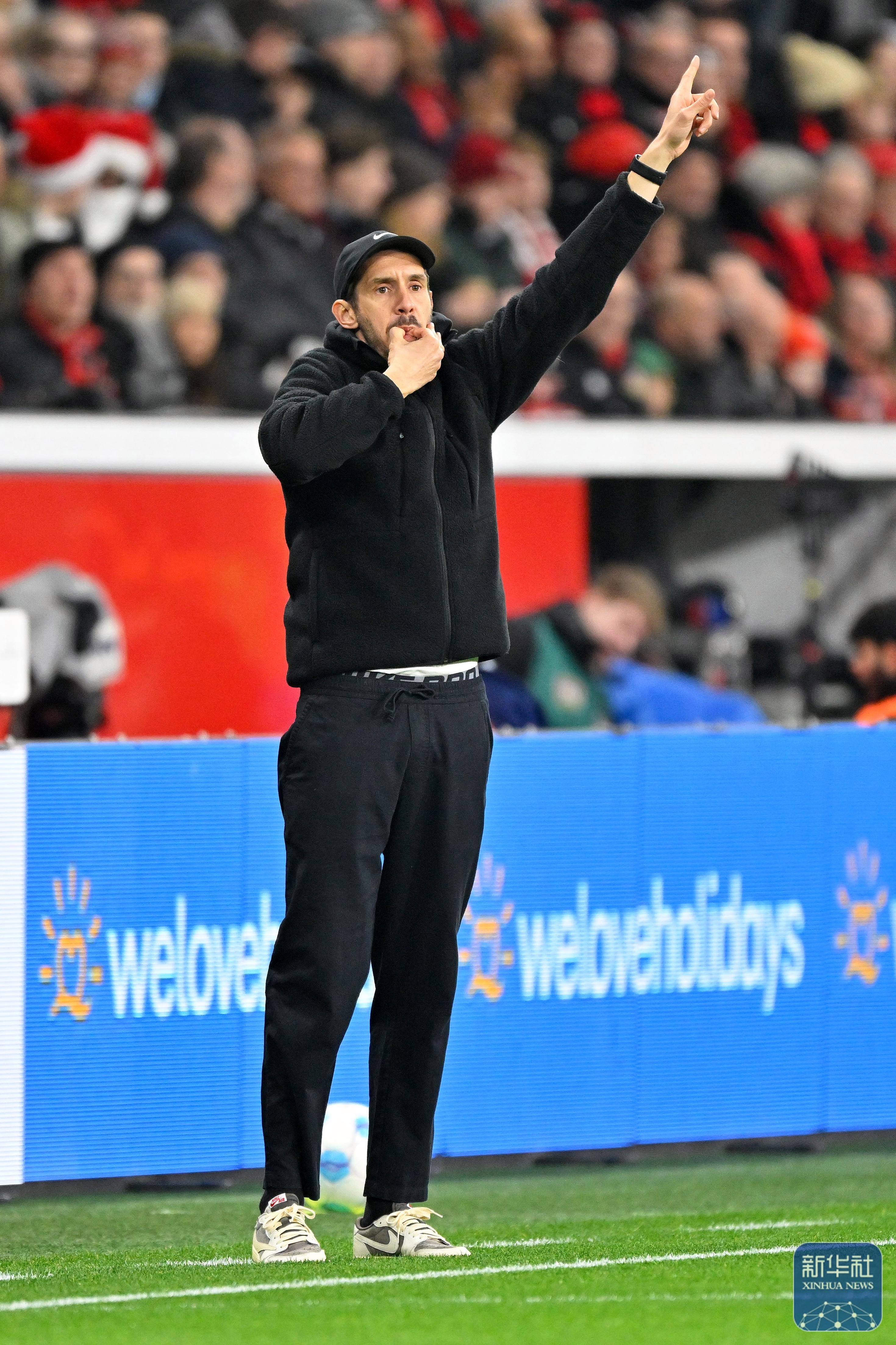 勒沃库森连战连捷,排名德国足坛前列 勒沃库森连战连捷,排名德国足坛前列