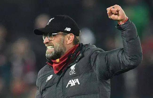 多特蒙德主教练严厉斥责球员，要求更努力训练