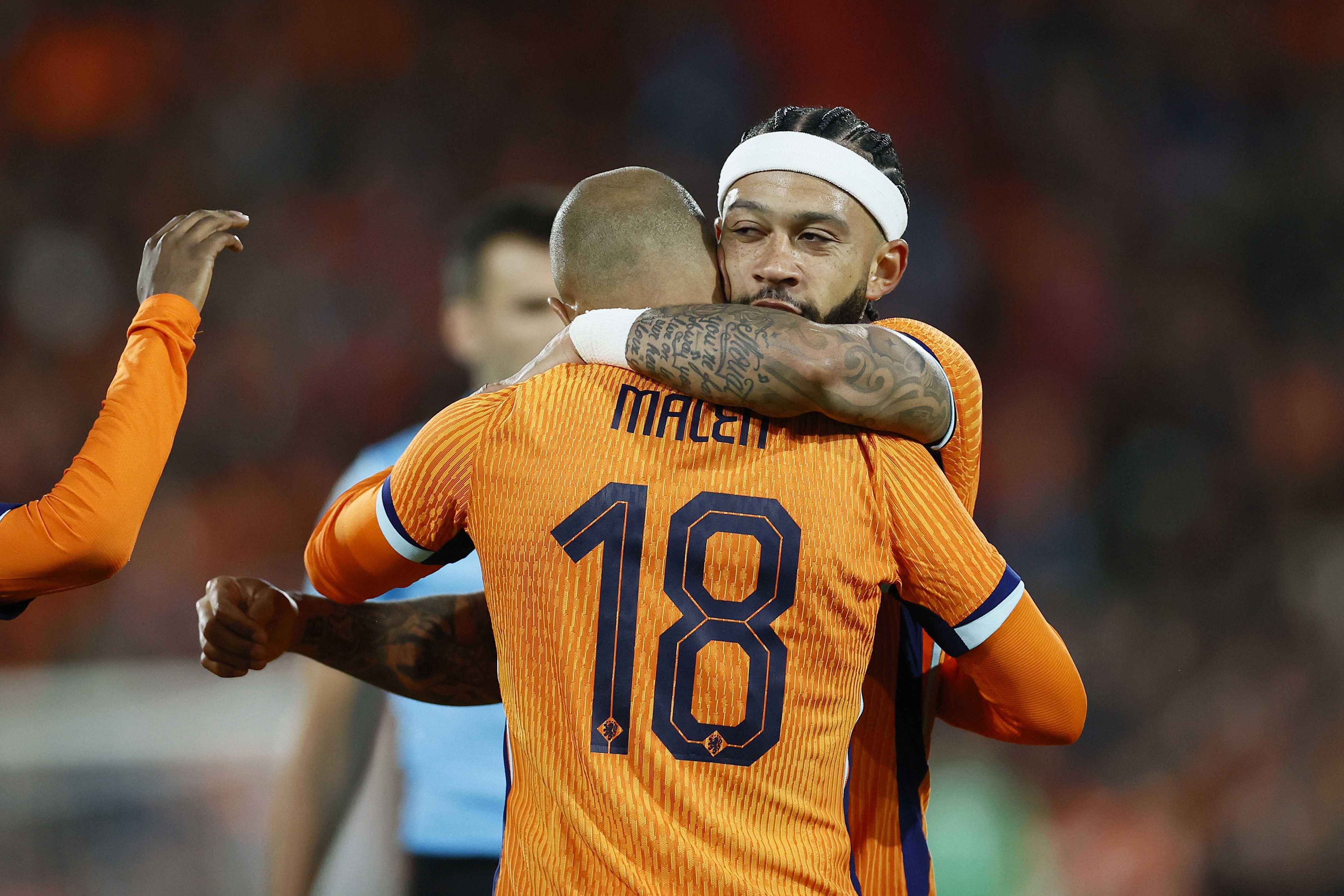 荷兰队胜出,赢得欧锦赛32强通行证! 荷兰队胜出,赢得欧锦赛32强通行证!