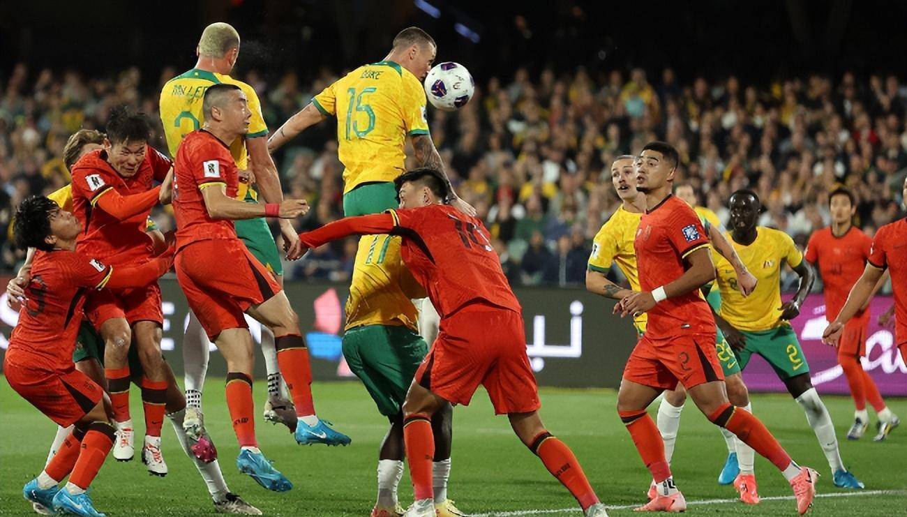 热那亚大胜卡利亚里,送对手连败 热那亚大胜卡利亚里,送对手连败