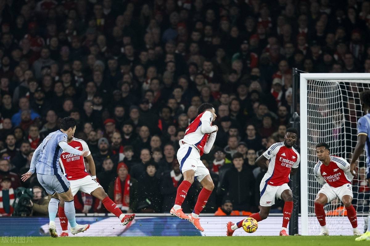 热刺2-1逆转沃特福德,赢得宝贵三分 热刺2-1逆转沃特福德,赢得宝贵三分