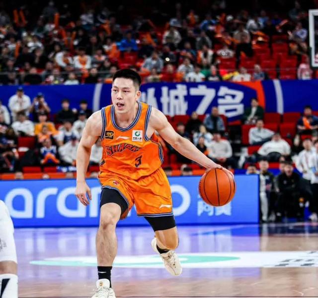 上海队主场大胜,实力展现无遗 上海队主场大胜,实力展现无遗