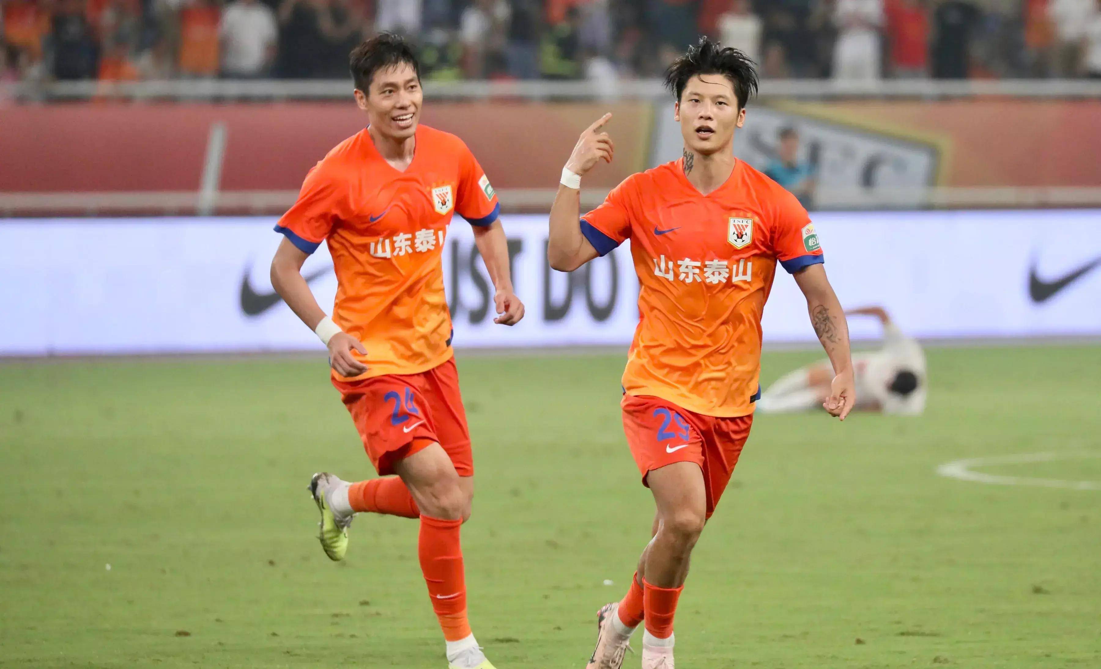 北部劲旅苦战取胜,雄心勃勃晋级八强 北部劲旅苦战取胜,雄心勃勃晋级八强