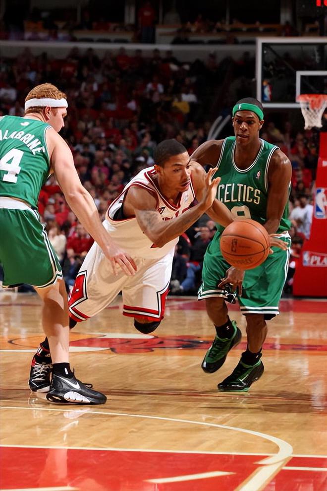 绿军狂飙助攻,全队福星拱照取得胜利 绿军狂飙助攻,全队福星拱照取得胜利