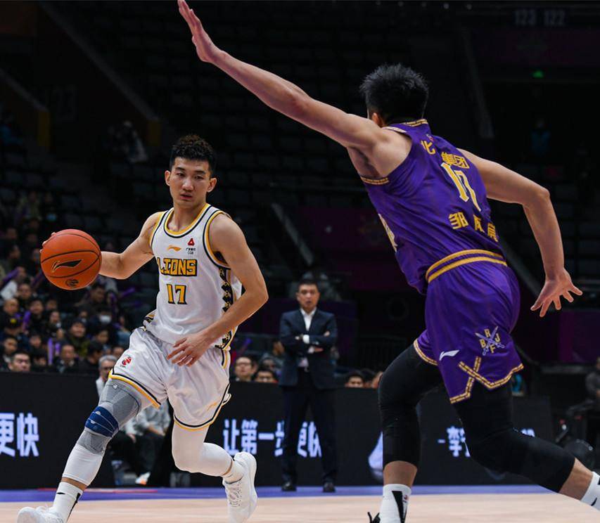 山东男篮爆冷输球,遭遇两连败 山东男篮爆冷输球,遭遇两连败