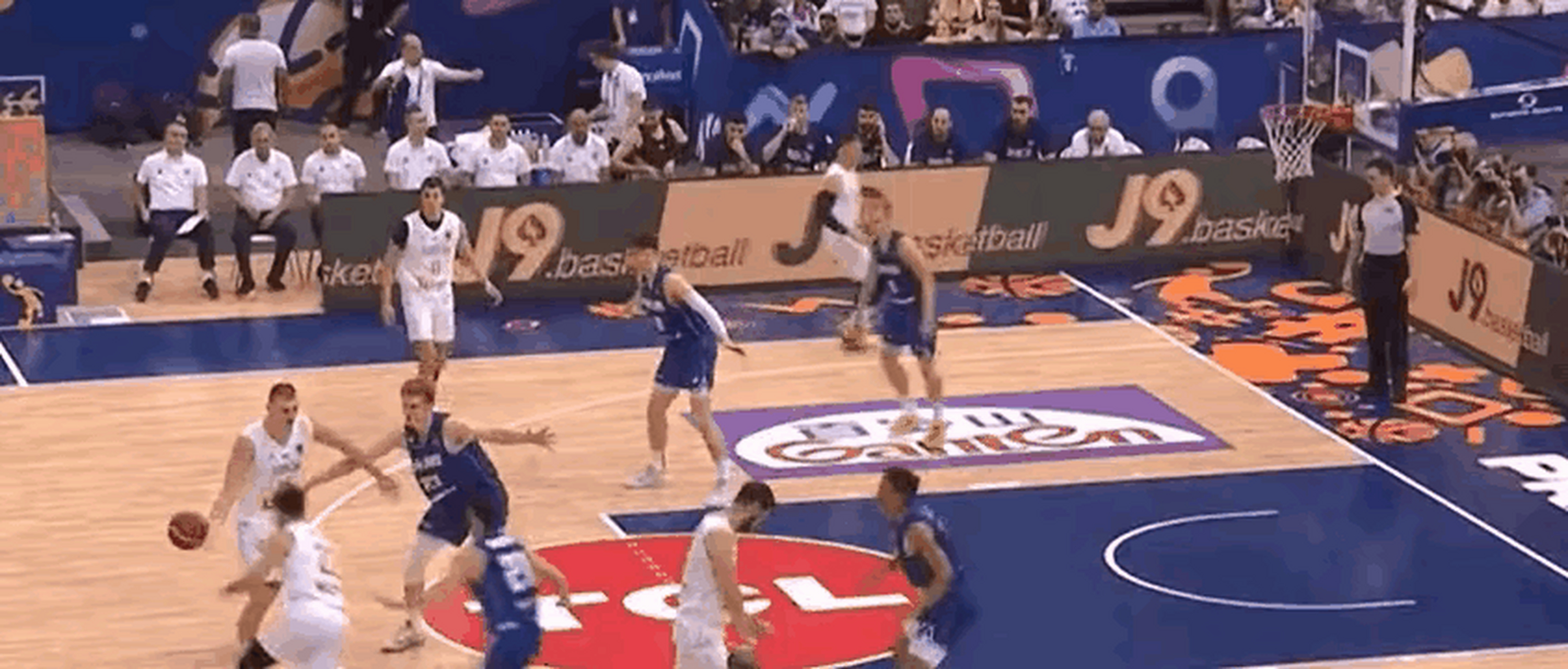 芬兰客场平塞尔维亚,保级希望依旧 芬兰客场平塞尔维亚,保级希望依旧