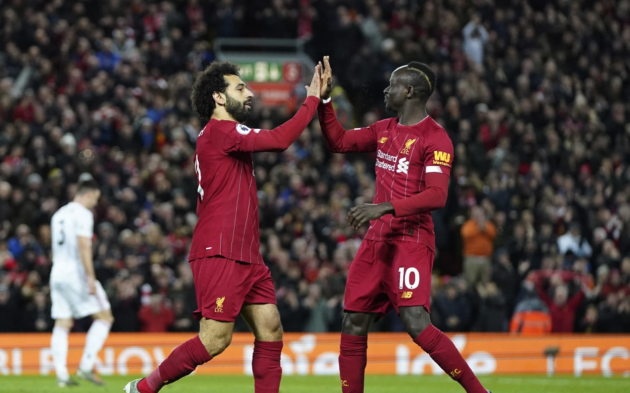 谢菲联逼平布伦特福德,取得关键一分保持前进势头 谢菲联逼平布伦特福德,取得关键一分保持前进势头