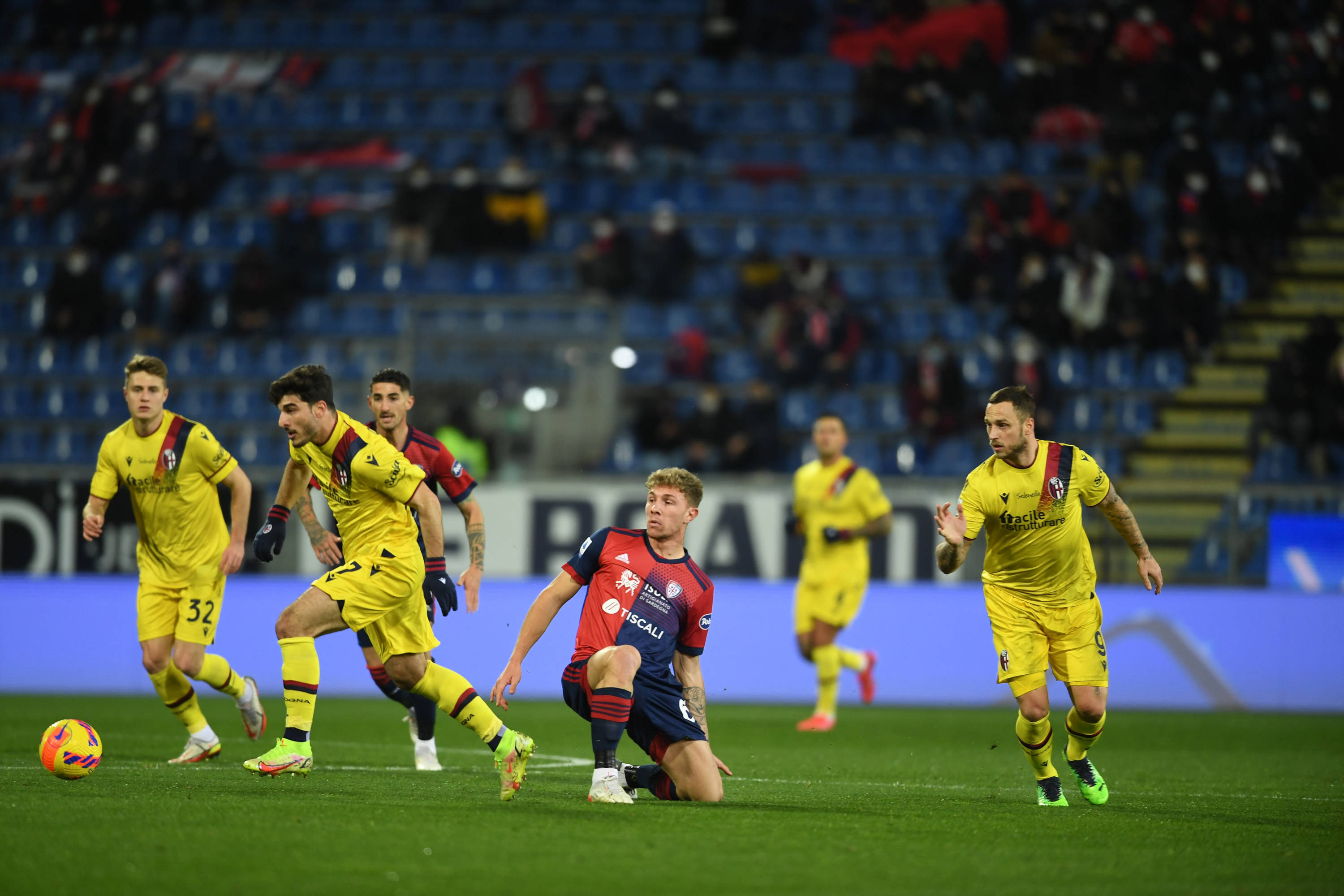 博洛尼亚备战尤文图斯,冲刺胜利 博洛尼亚备战尤文图斯,冲刺胜利