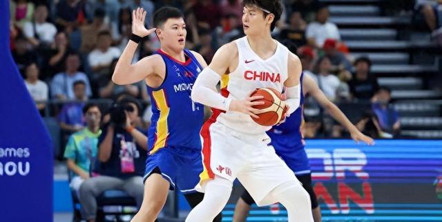 王哲林受伤归队,广东队轻取山东晋级总决赛 王哲林受伤归队,广东队轻取山东晋级总决赛