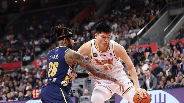 4队晋级季后赛：山东遭遇广州危机四伏