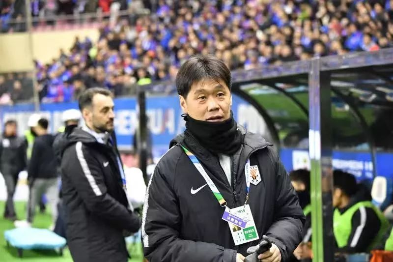 深圳佳兆业客场负于重庆力帆，积分优势不再保守