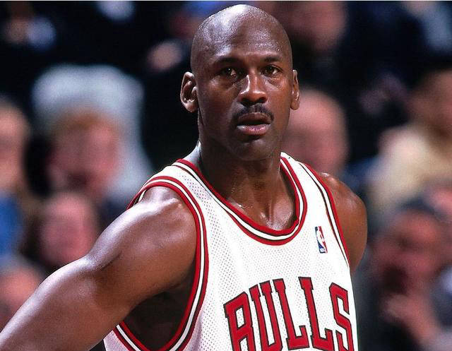 公牛年轻阵容崛起,逆袭新赛季战绩 公牛年轻阵容崛起,逆袭新赛季战绩