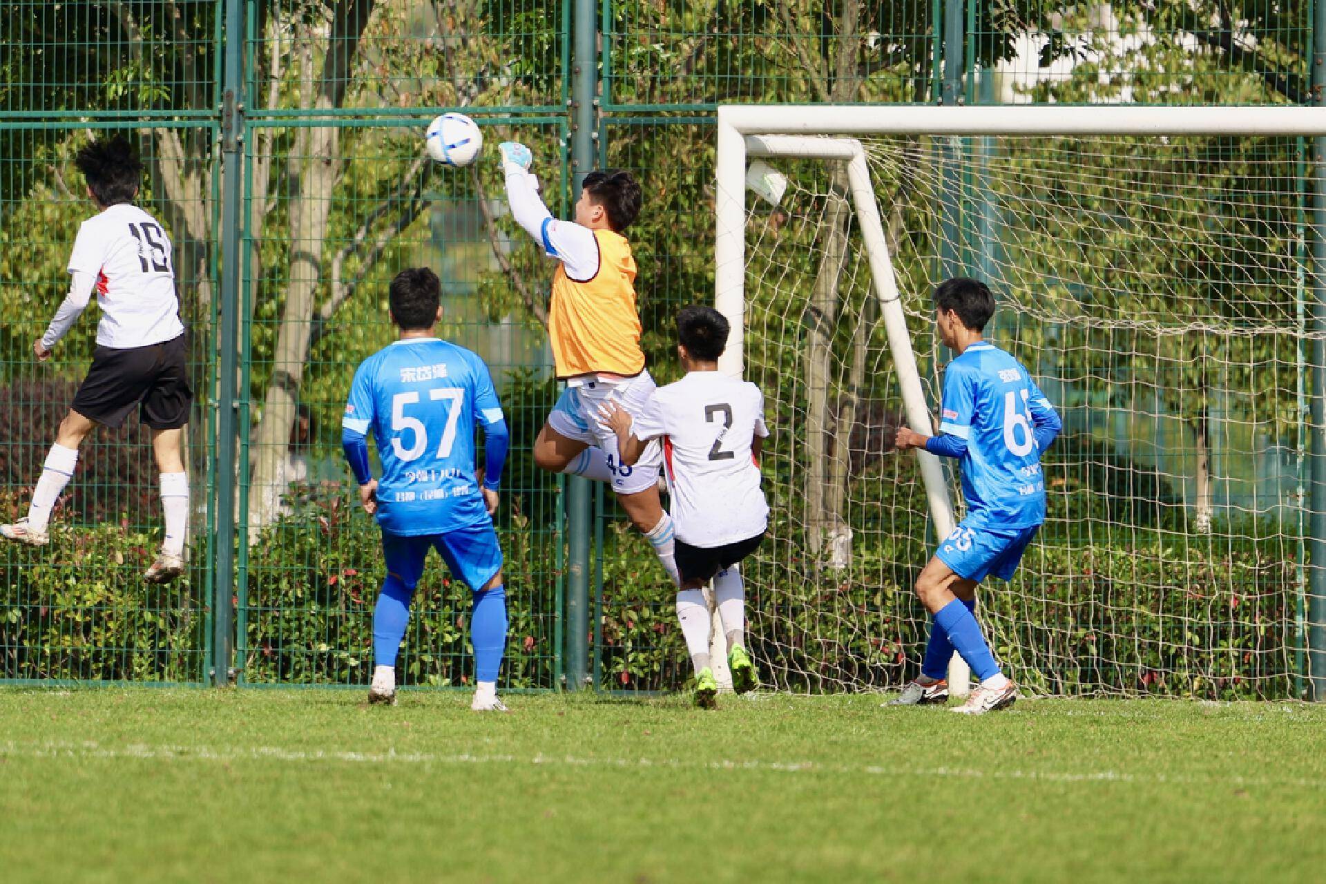 惊心震魄!国内足球擂台比赛最新消息 惊心震魄!国内足球擂台比赛最新消息