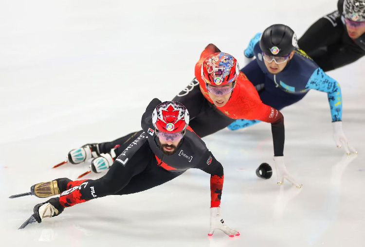 加拿大体育代表团在比赛中斩获多面金牌