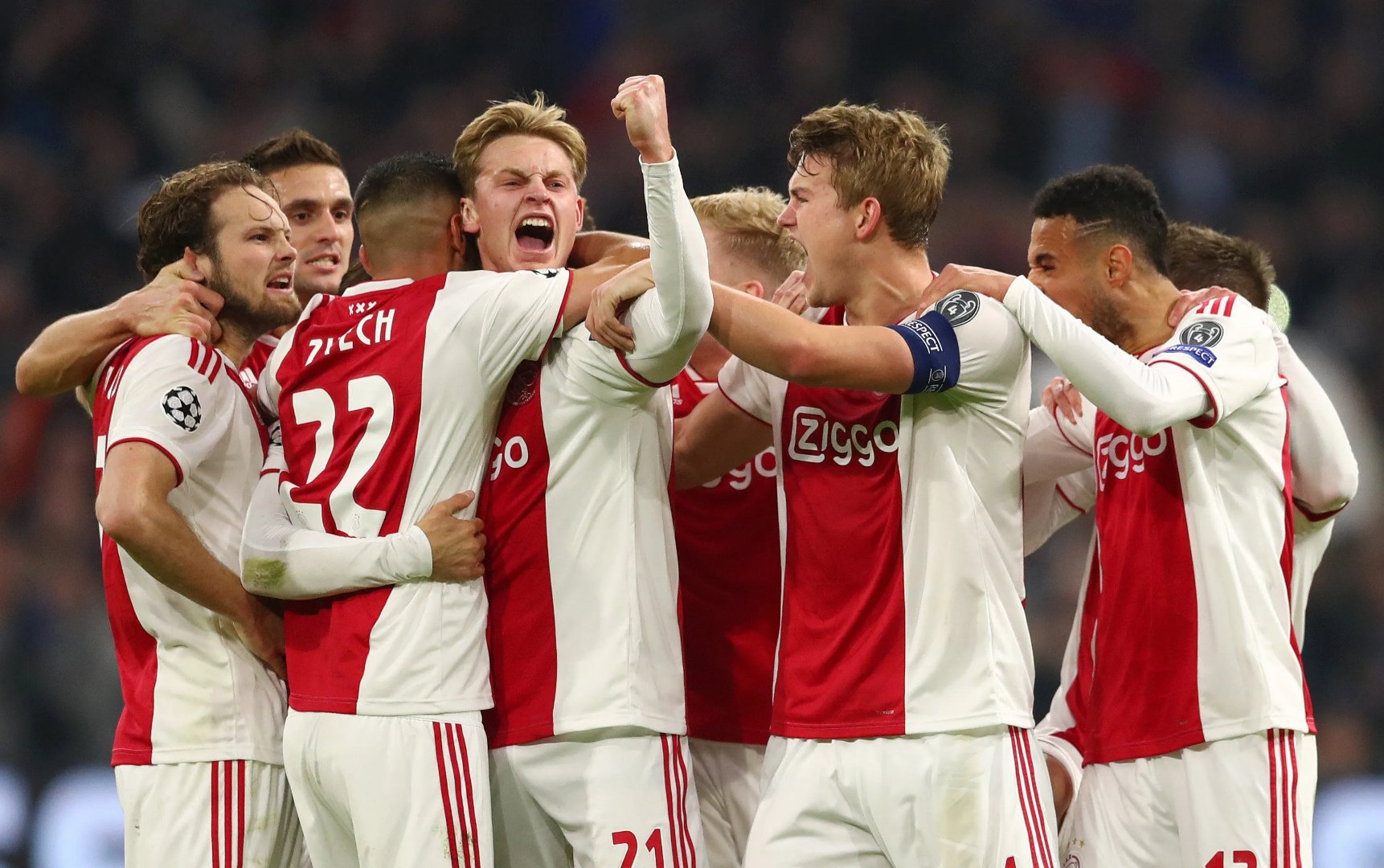 阿贾克斯前锋因伤缺席欧冠大战,球队担忧备战 阿贾克斯前锋因伤缺席欧冠大战,球队担忧备战