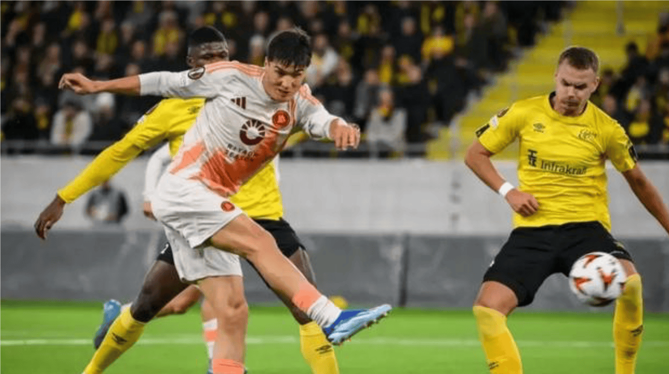 曼联主场大胜,拉什福德破门 曼联主场大胜,拉什福德破门