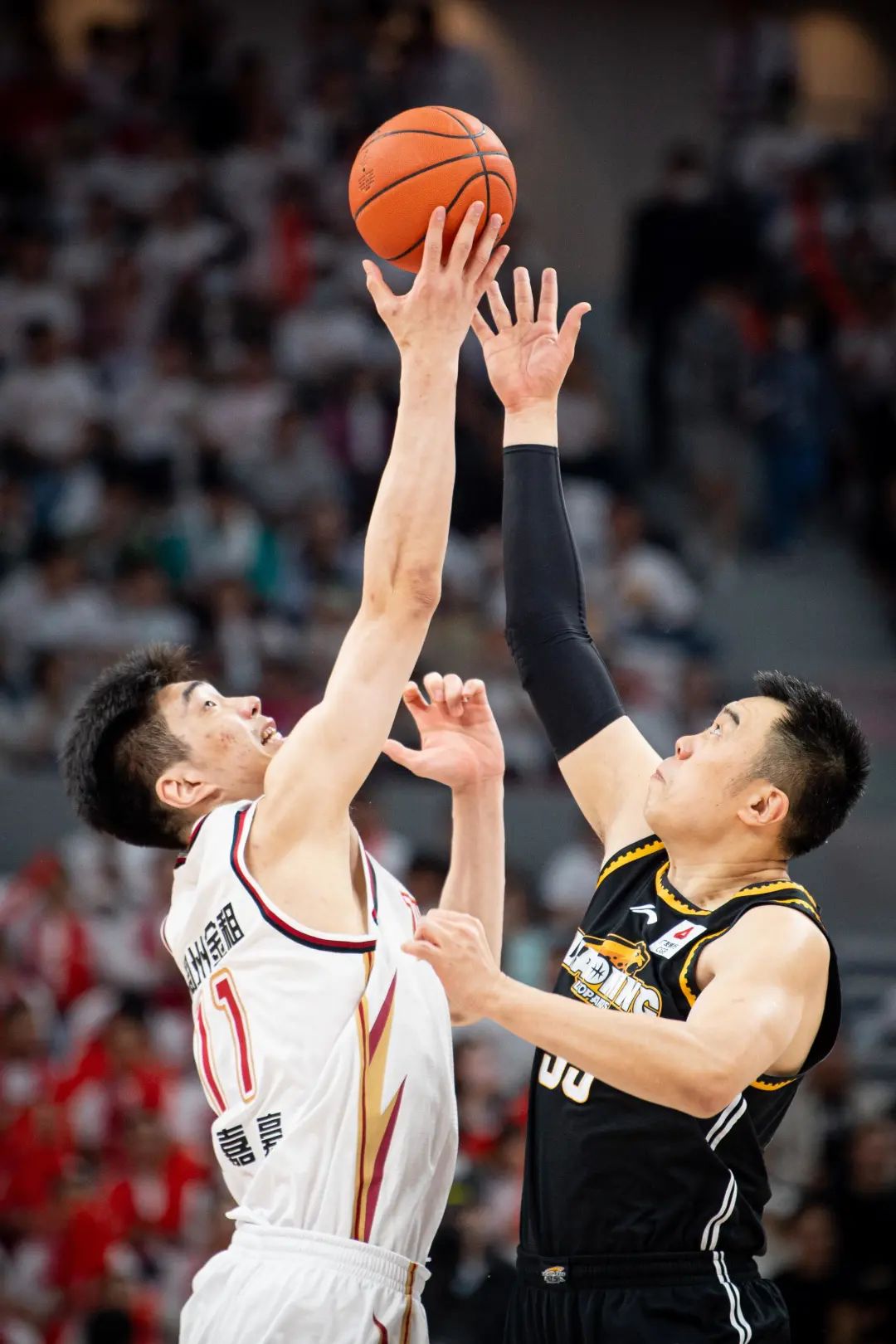 辽宁男篮强势复苏,获得胜利 辽宁男篮强势复苏,获得胜利