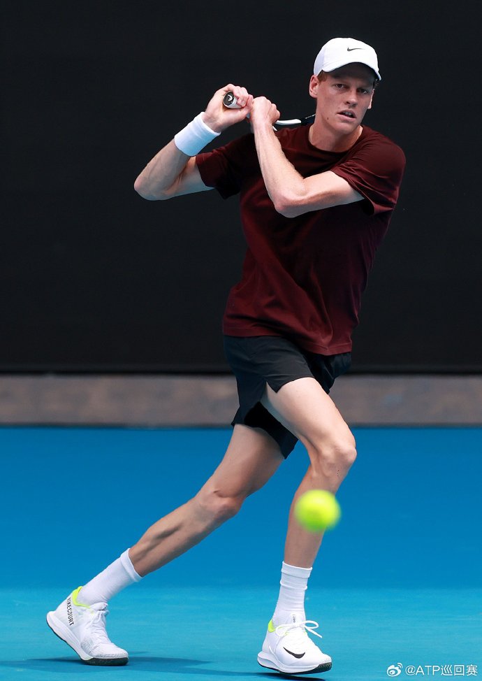 澳洲球队卫冕冠军,积极备战 澳洲球队卫冕冠军,积极备战