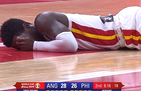 巴黎圣日耳曼前锋尼戈莱斯受伤离场 巴黎圣日耳曼前锋尼戈莱斯受伤离场