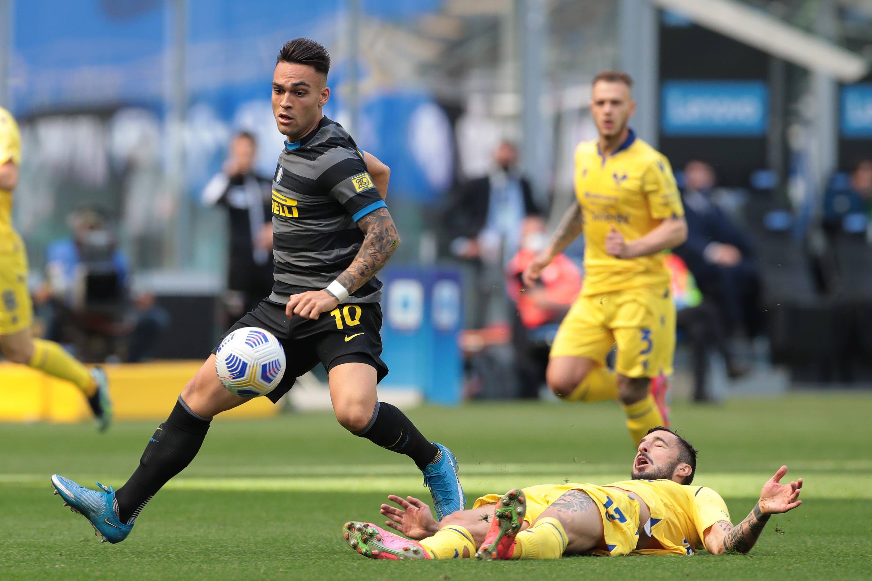 罗索纳雷靠一球小胜，雄踞中上游位置