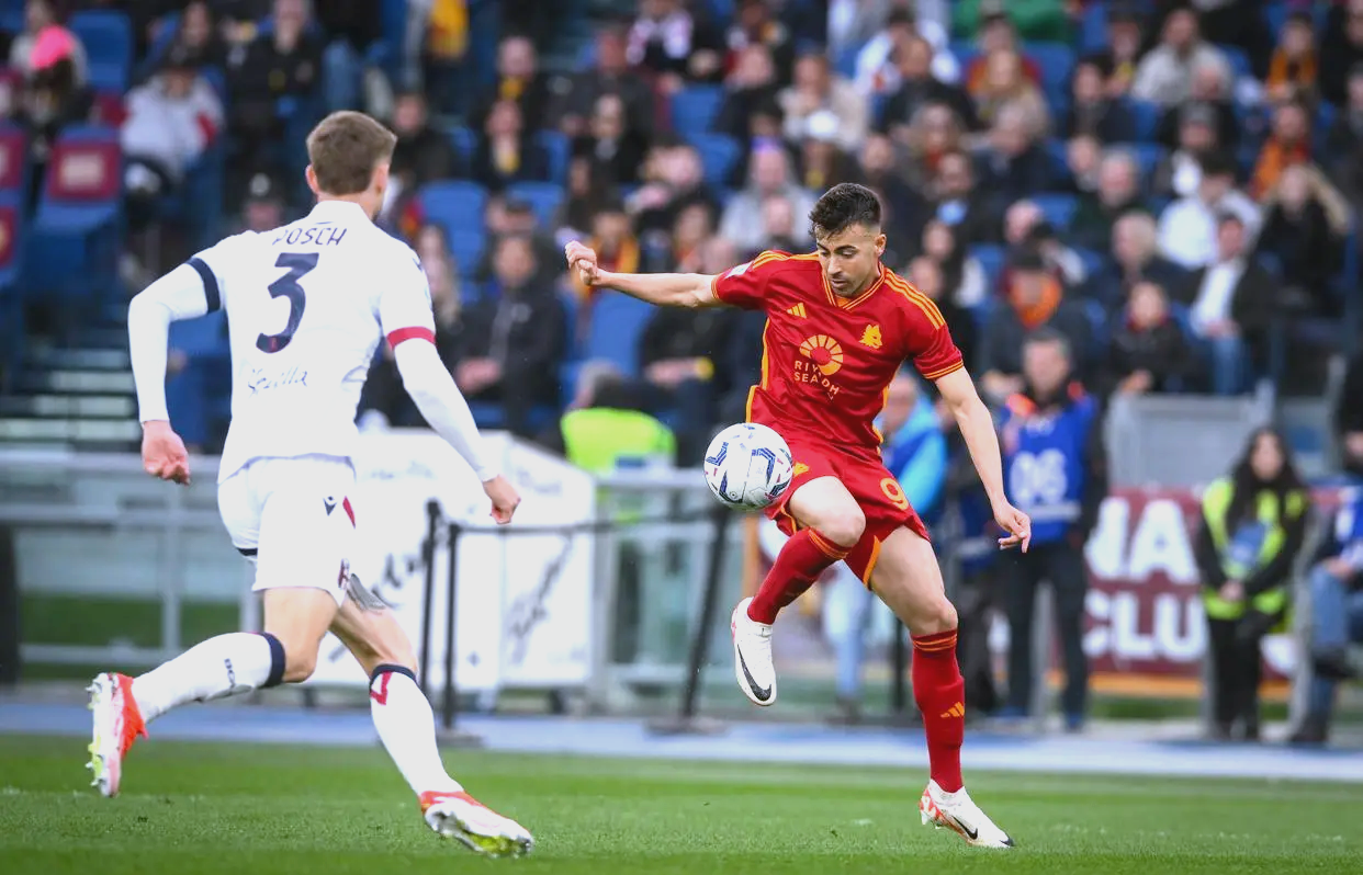 罗马尼亚惜败,遗憾未能晋级欧预赛四强 罗马尼亚惜败,遗憾未能晋级欧预赛四强