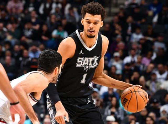 欧洲预选赛:德国马刺大胜,强势卫冕之路 欧洲预选赛:德国马刺大胜,强势卫冕之路