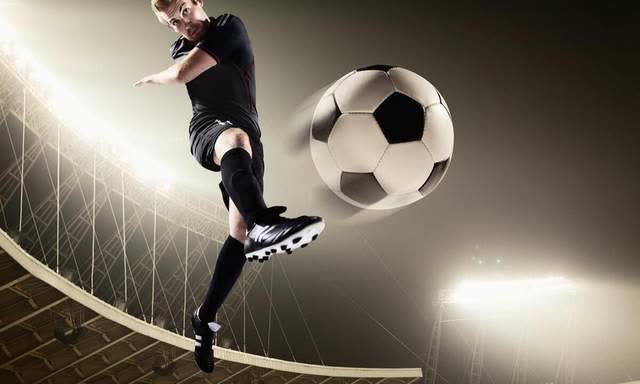 佛罗伦萨力克对手,取得来之不易的胜利 佛罗伦萨力克对手,取得来之不易的胜利