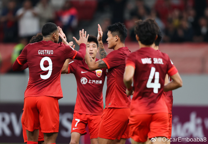 东亚联赛上的国内豪门夺得胜利