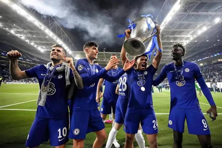 米尔沃尔锋线状态稳定，备战新一轮比赛