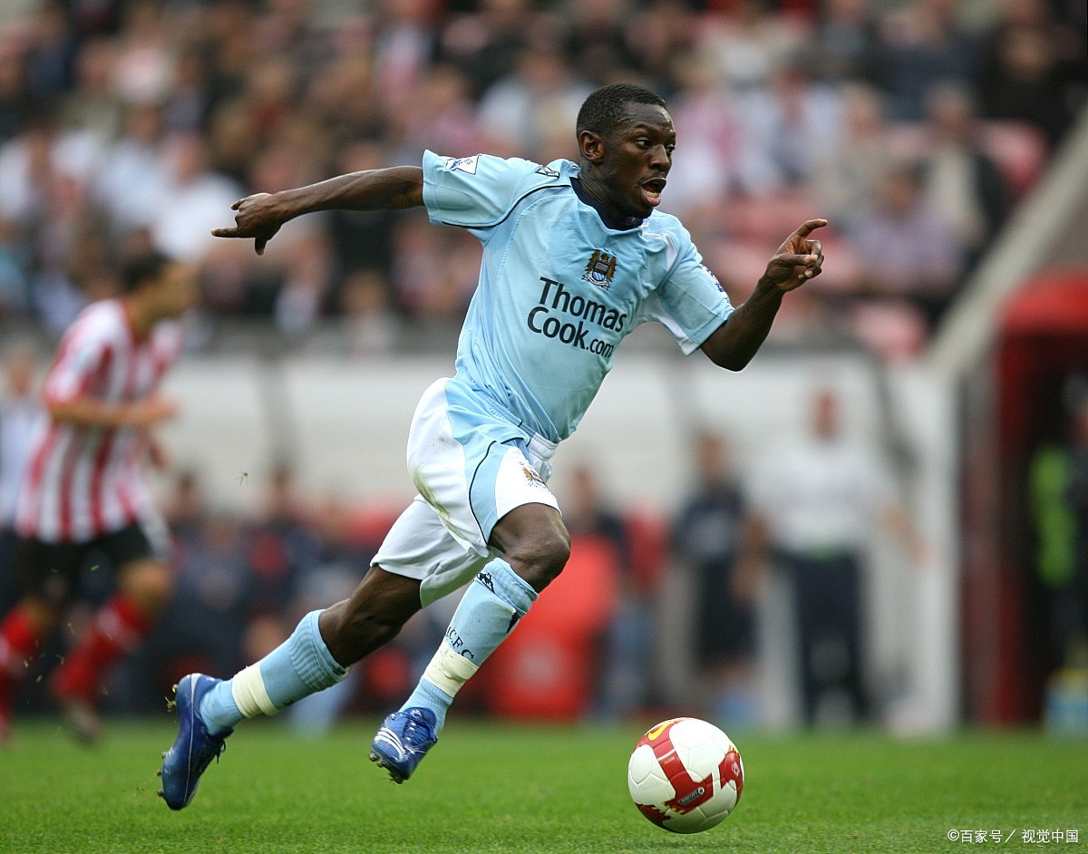 精神抖擞墨西哥队士气高昂 精神抖擞墨西哥队士气高昂