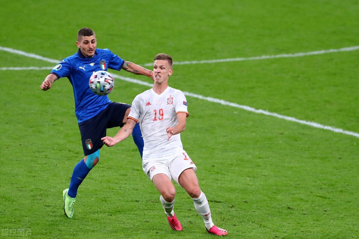 欧洲杯预选赛决战场面激烈，谁将笑到最后荣耀