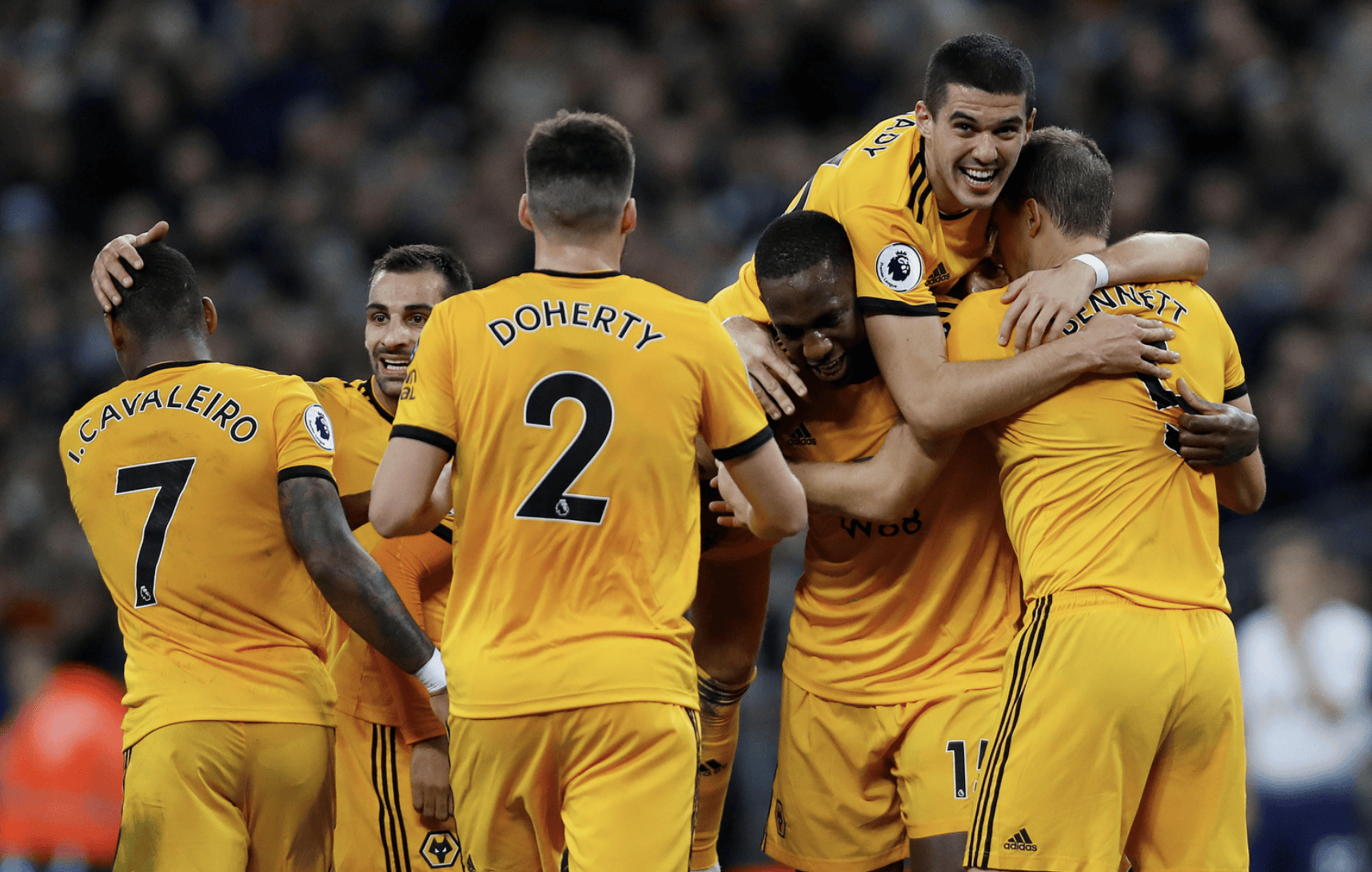 狼队客负伯恩利，遭遇英超两连败