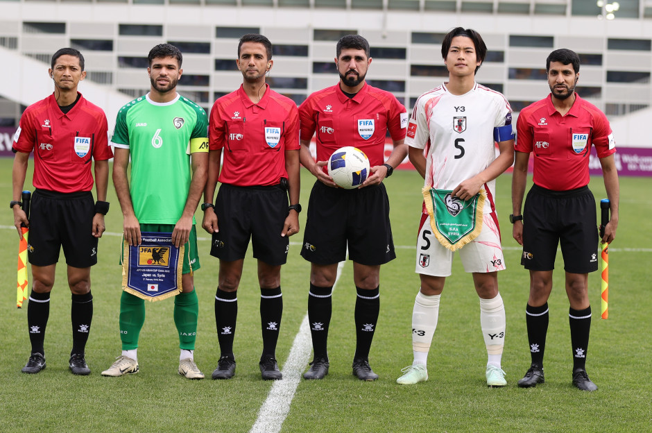 球队备战友谊赛,士气高昂备战 球队备战友谊赛,士气高昂备战