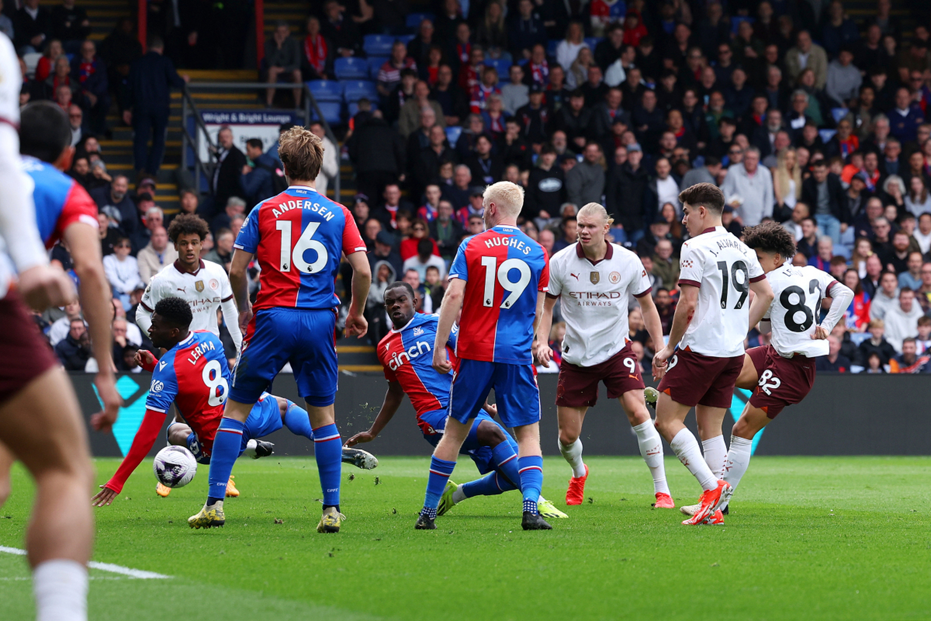 亚特兰大客场不敌罗马,众志成城 亚特兰大客场不敌罗马,众志成城