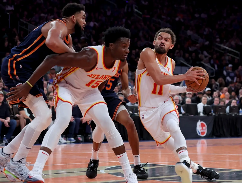 尼克斯与老鹰将在球场上拼尽全力 尼克斯与老鹰将在球场上拼尽全力