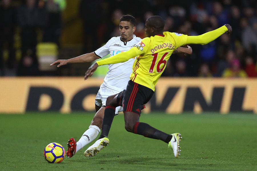 沃特福德客场逆转,取得重要三分 沃特福德客场逆转,取得重要三分