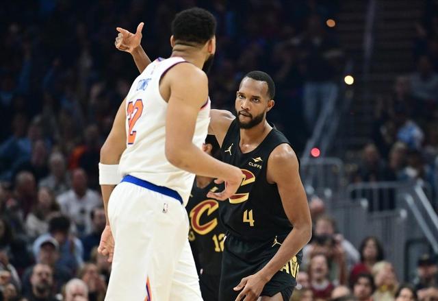 克鲁斯主场大胜，延续连胜势头