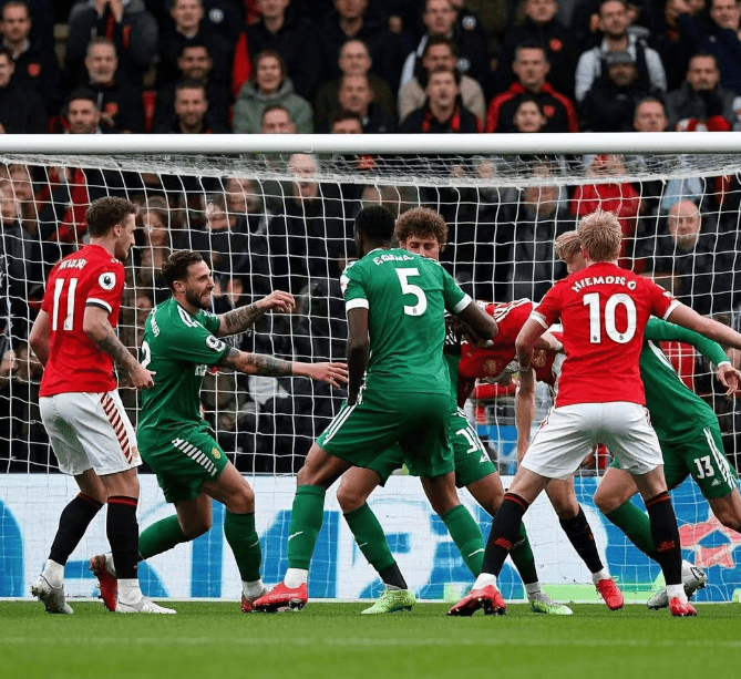 诺丁汉森林主场险胜，逆袭获胜