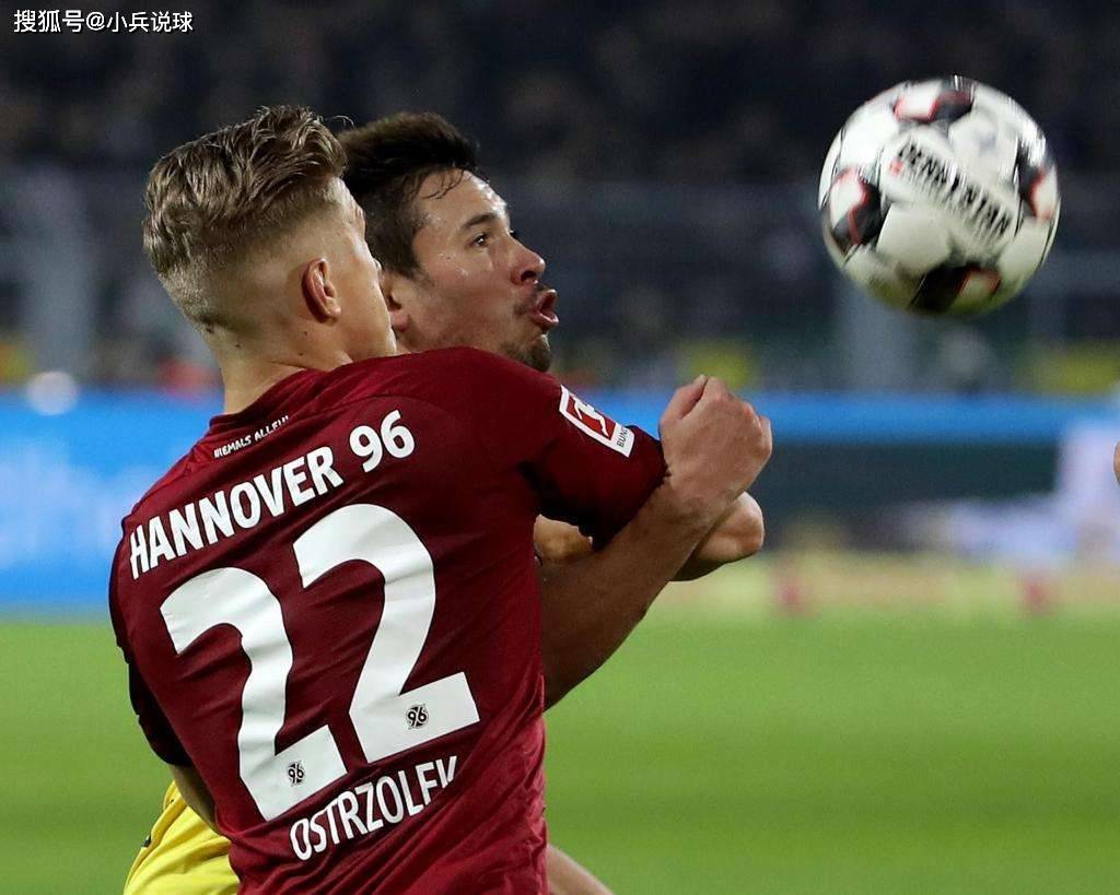 汉堡再获胜利,全队士气高涨 汉堡再获胜利,全队士气高涨