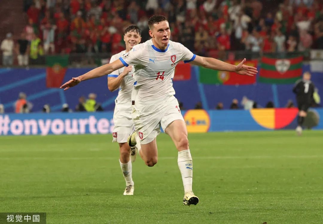 欧锦赛实时：捷克队实现大突破