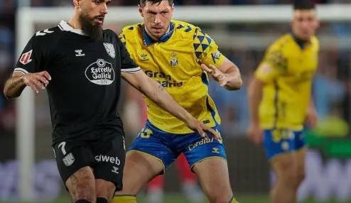 斯帕尔主场惨败，降级阴云笼罩球队