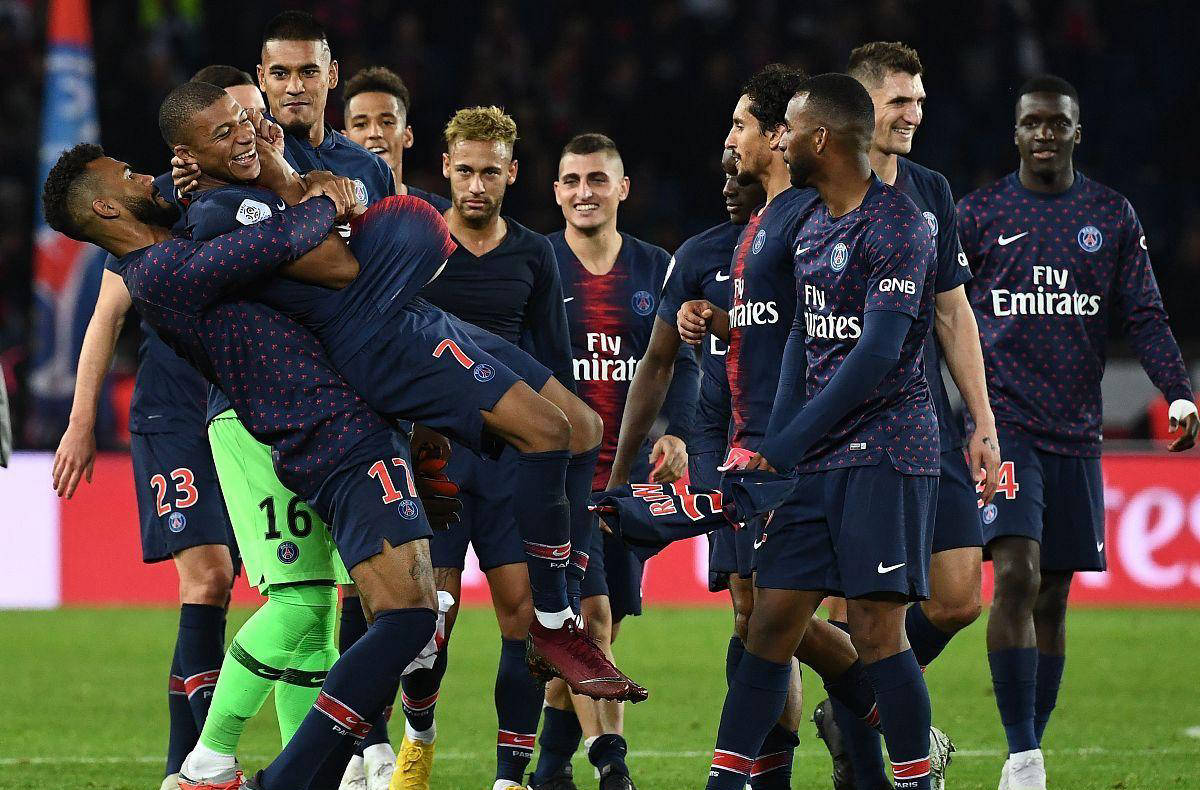 摩纳哥遭遇困境,拼尽全力争取胜利 摩纳哥遭遇困境,拼尽全力争取胜利