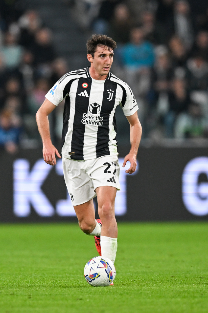 阿尔梅里亚球员在国际比赛中表现出色 阿尔梅里亚球员在国际比赛中表现出色