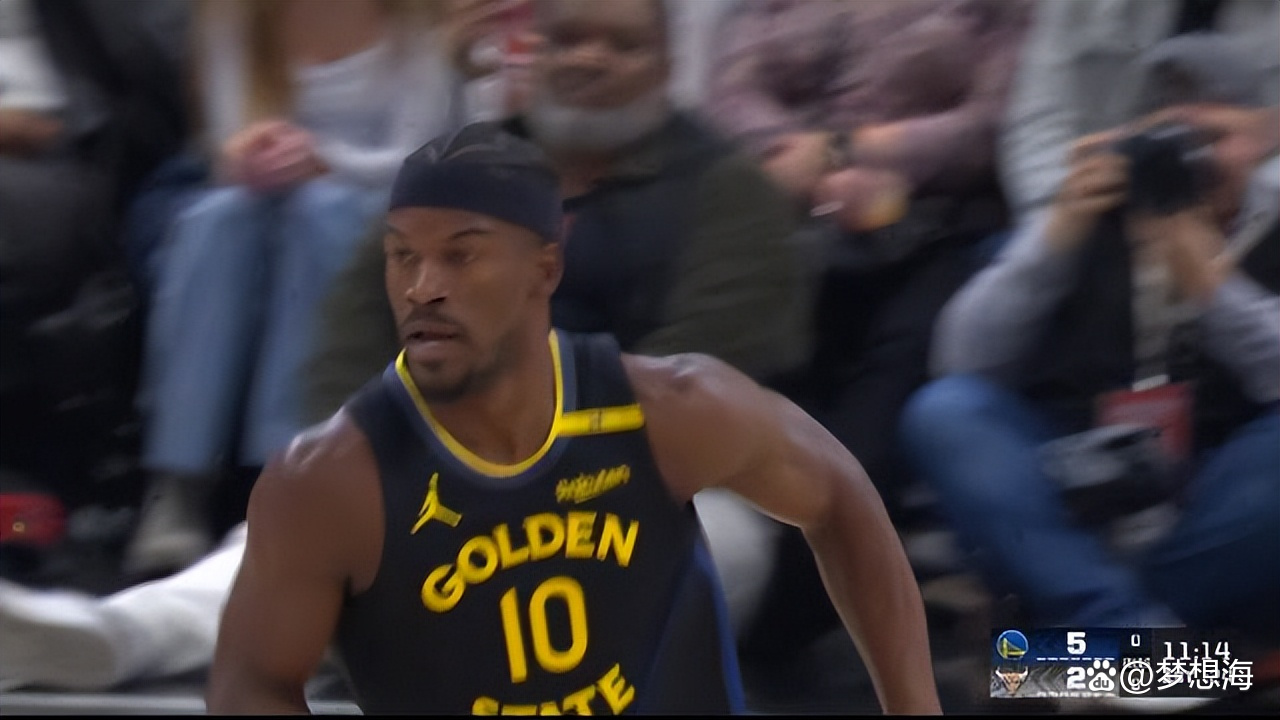 队员实力大爆发,比分逆转让人惊艳 队员实力大爆发,比分逆转让人惊艳