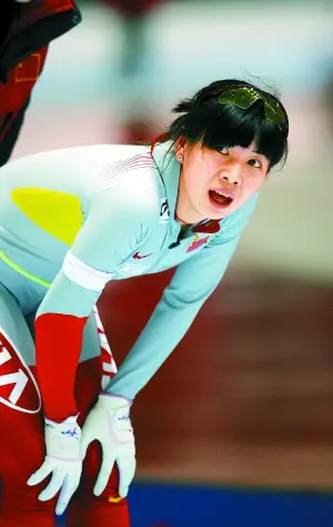 美国高手斩获骄人成绩,勇攀金牌高峰 美国高手斩获骄人成绩,勇攀金牌高峰