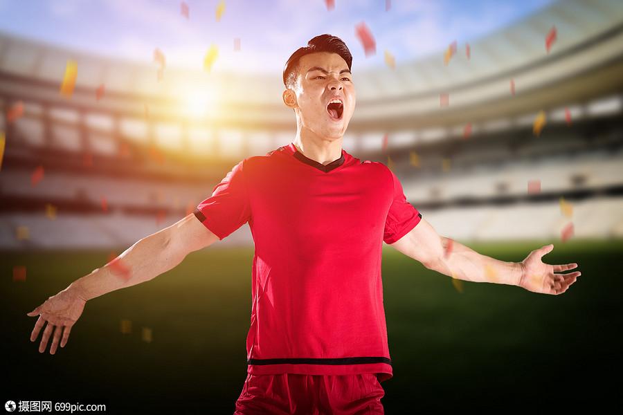 英国威廉希尔-巴黎球迷欢呼胜利，球队实力不可忽视