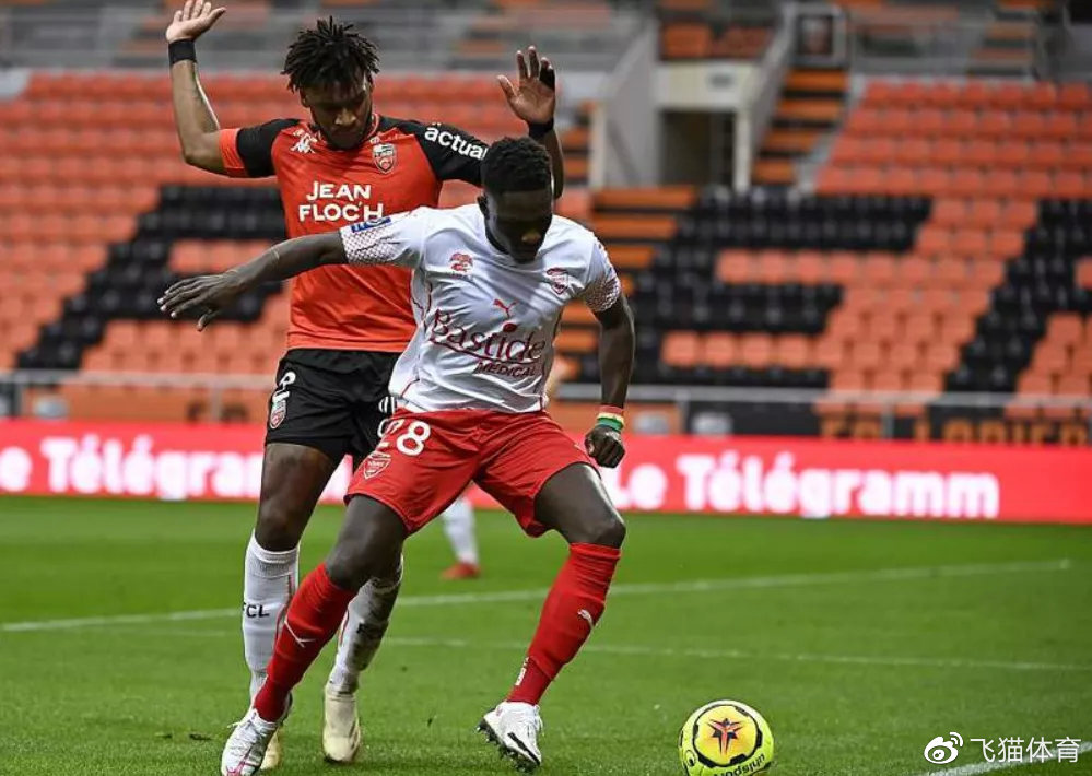 威廉希尔官网-尼姆主场大胜卢里昂，取得胜利